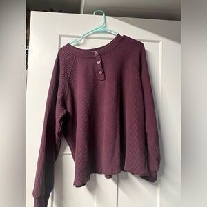 Old Navy waffle knit plum sweater. Size XL